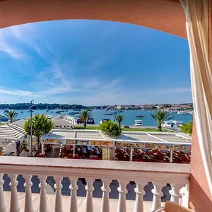 apartments-belvi.pula-hotels.org/